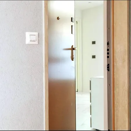 Apartamento Perfect Place - Citylife, Amendola, Mico, Marghera *